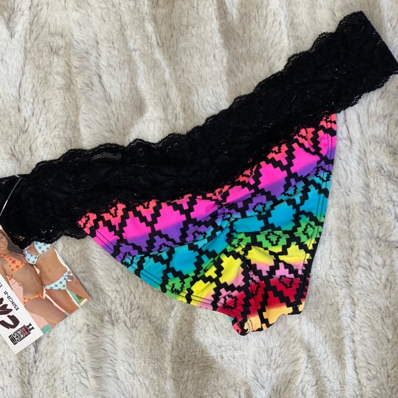 Chica Rica Aztec bikini size Large - Picture 2 of 2